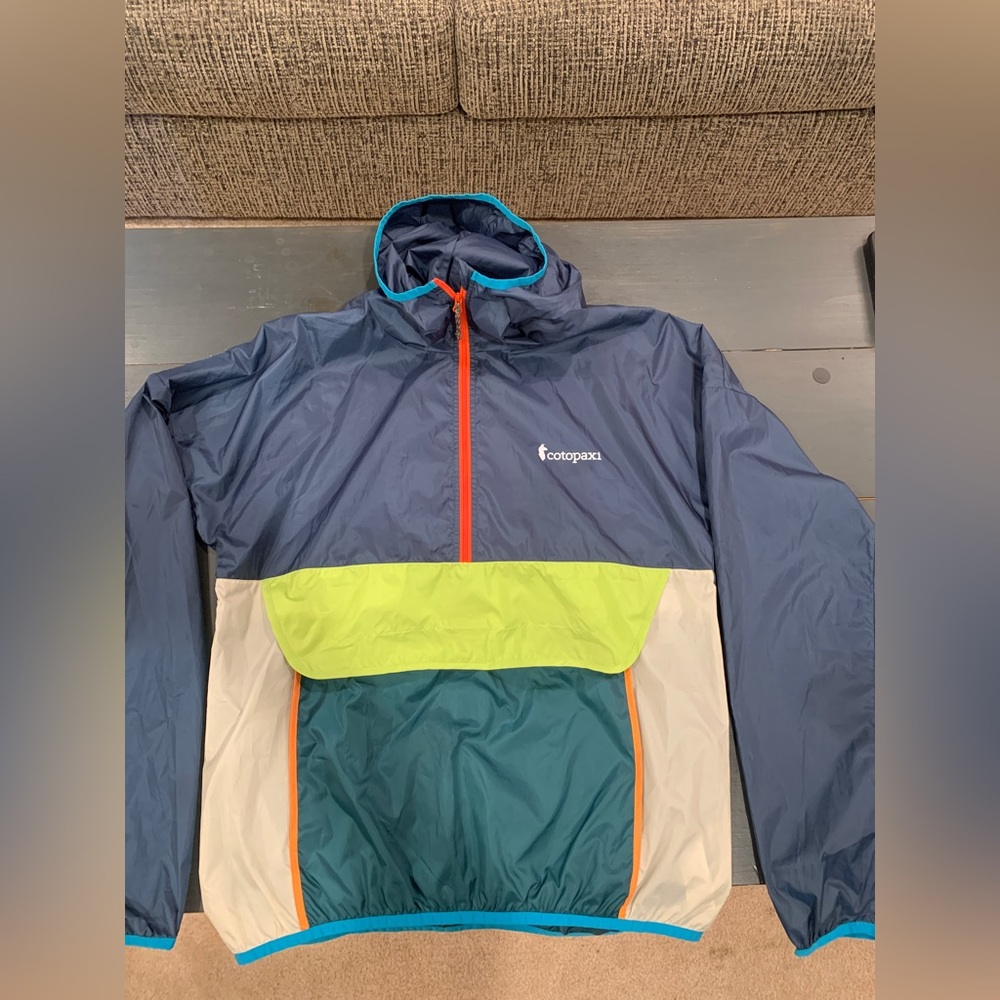 Cotopaxi Mens Small Windbreaker